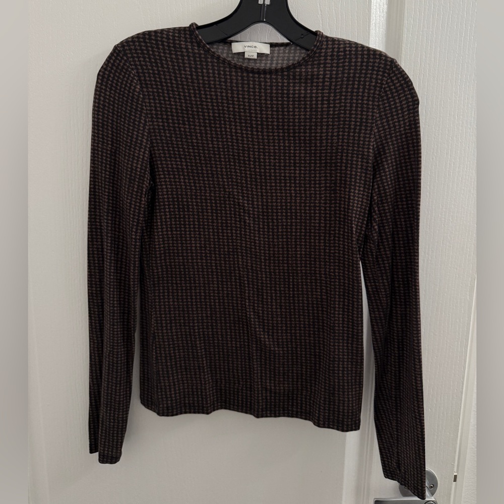 VINCE Houndstooth Crew-Neck Top